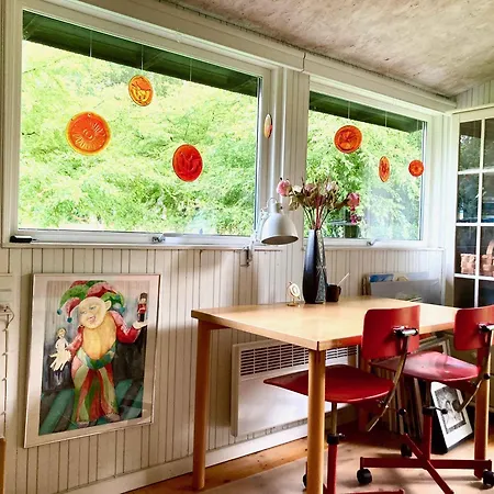 Nostalgic 1960s Idyll Semesterbostad *