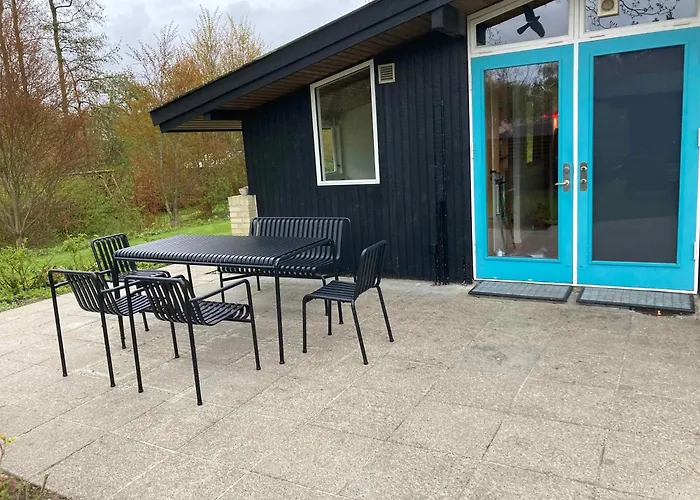 Nostalgic 1960s Idyll Дом отдыха Kulhuse