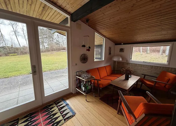 Nostalgic 1960s Idyll Semesterbostad